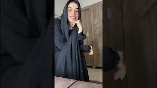Hijabi Shows Off Her Feet | Hijab Feet 