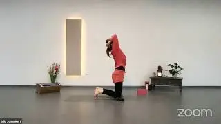 KW 33 Morgenflow mit Julia Schlenkert (25 min)