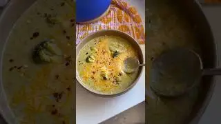I lose weight eating this Low Carb Broccoli Cheddar Soup 