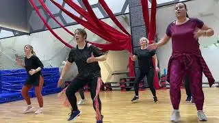 Zumba fitness / Наталия Кудратова 