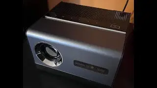 Alliwava PR850 Projector-Autofocus, Auto Keystones, Smart Projector