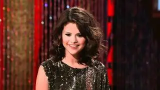 [HD] Selena Gomez Interview On Live With Regis & Kelly 12/01/2010