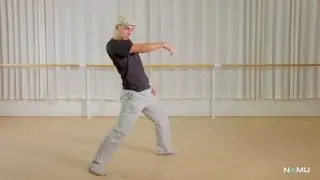 Contemporary dance class with João Pirahy
