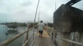 Crossing Baybay-Hagakhak Footbridge