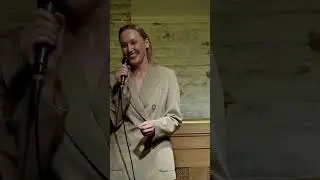 Любовь она такая. Чем дальше, тем сильнее 
