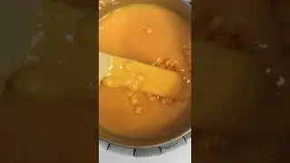 Полимерный воск с ароматом манго от Никольс. Пахнет вкусно, но в работе не особо понравился