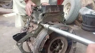 easy way to tight  flywheel