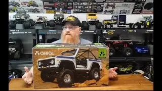 Axial SCX10 III Early Ford Bronco   First Look, First Drive and Great Customer Service