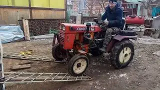 Синтай 120.Заезд в прицеп. Самодельные трапы.