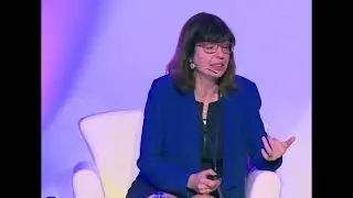 Panel'den olgun & güzel konuşmacı kadraj'da