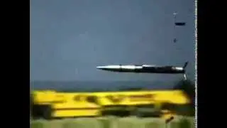 Выстрел из танка в замедлении