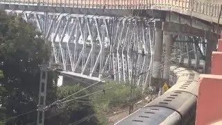 Train Moving like a Snake on Godavari Bridge to Kovvuru Side-AP-India on 14.05.2016