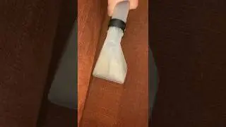 Вот это грязь в диване!