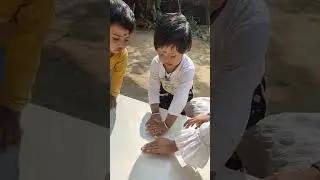 সারাদিন দুই বোন কি যে করে