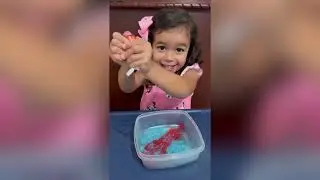 Mi Hija Hace Slime