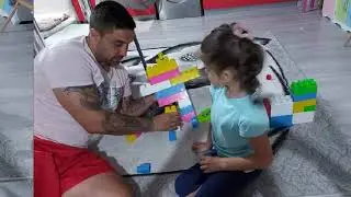 Yuliana - robot