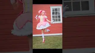 Cosplay Photo Shoot vs. Photos 