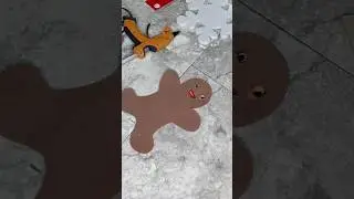 DIY holiday gingerbread man Christmas craft