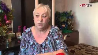 Инвалид построила пандус возле дома за свои деньги