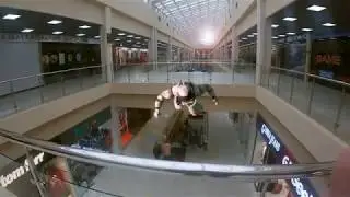 Астронавт в Плазе