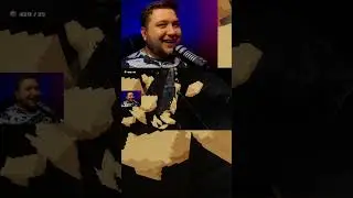 РУКАМИ ОНА ВЫТВОРЯТЬ УМЕЕТ