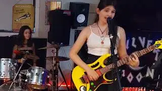 TNT - AC/DC - Silver Moon