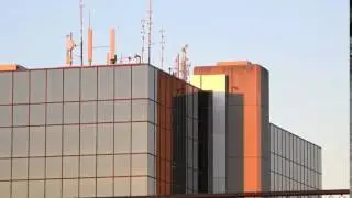 Free Stockfootage Shadow Timelaps on Building