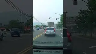 Should Turn Signals Be Yellow or Red?