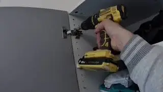 IKEA PAX WARDROBE pax door assembly - montage porte