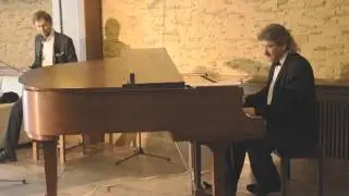 Strangers in the night. Emil Yakovlev - violin, Andrey Gololobov - piano