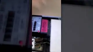 Ну и пломба на счётчике электропередачи.