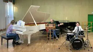 Бобби Тиммонс «Стон», Moanin' (by Bobby Timmons) Валерий Валерьевич Бондаренко (ударные).