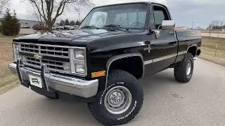 FOR SALE : 1987 Chevrolet K10 Automatic Stock 