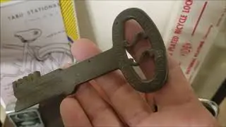 (585) LockLab Tour to support "The Skull Picker"