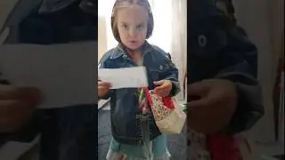 Эмилия собралась на день рождения😅👍🏼 #деньрождения #shorts #emily_family #рекомендации #тренд