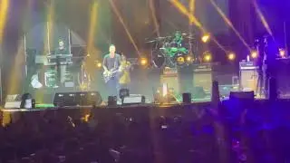 Bigbag - ဝေးသွားလည်း live ( bigbag )