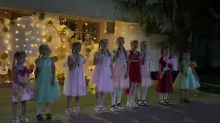 "Да здравствует семья!"