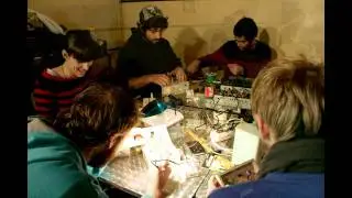 Maledictis Workshops & DIY - Medialab - La invisible - Circuit bending - Theremin