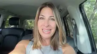 Elizabeth Riley is inviting you to our Free Friday Coaching Call next Friday!