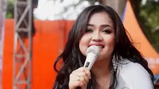 PIKIR KERI. Clara Gopa GITA NADA