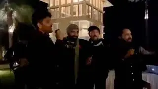 Hrithik Roshan singing "Tere jaisa yaar kahaan" New Year party 2021 celebrations #HrithikRoshan