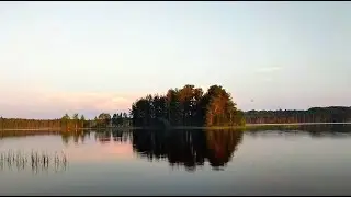 Открыла купальный сезон/ Лесное озеро