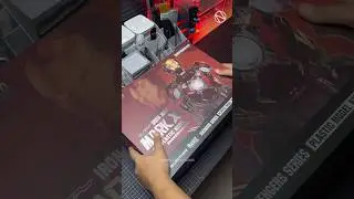 Unboxing IRON MAN MARK XLVI