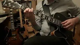 Solo jazz guitar 