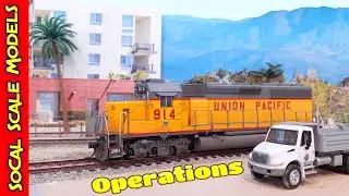 Operations | Athearn Genesis GP40-2 drop offs in Anaheim