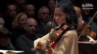 Schumann: Violinkonzert ∙ hr-Sinfonieorchester ∙ Sayaka Shoji ∙ Constantinos Carydis