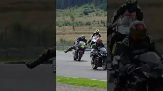 Leg Stretch Gang 🚀 #legs #stretching #motorcycle #moto #superbike #warmup #reverb #sportbike