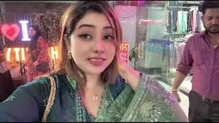 এখানে না খেয়ে যদি ঢাকা ফিরে যেতাম তাহলে অনেক আফসোস থাকতো//