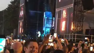 EMINEM - ‘River’ (ft. Ed Sheeran) LIVE PERFORMANCE 2018 REVIVAL TOUR @ Goffertpark, the Netherlands