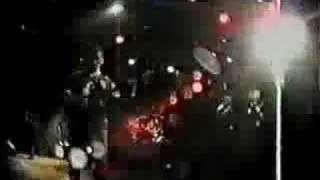 DORSO - EL ESPANTO SURGE DE LA TUMBA